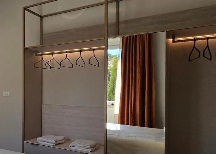 Casa de hóspedes Elegante Stanza Privata In Centro A Colosseo - Flc In Roma